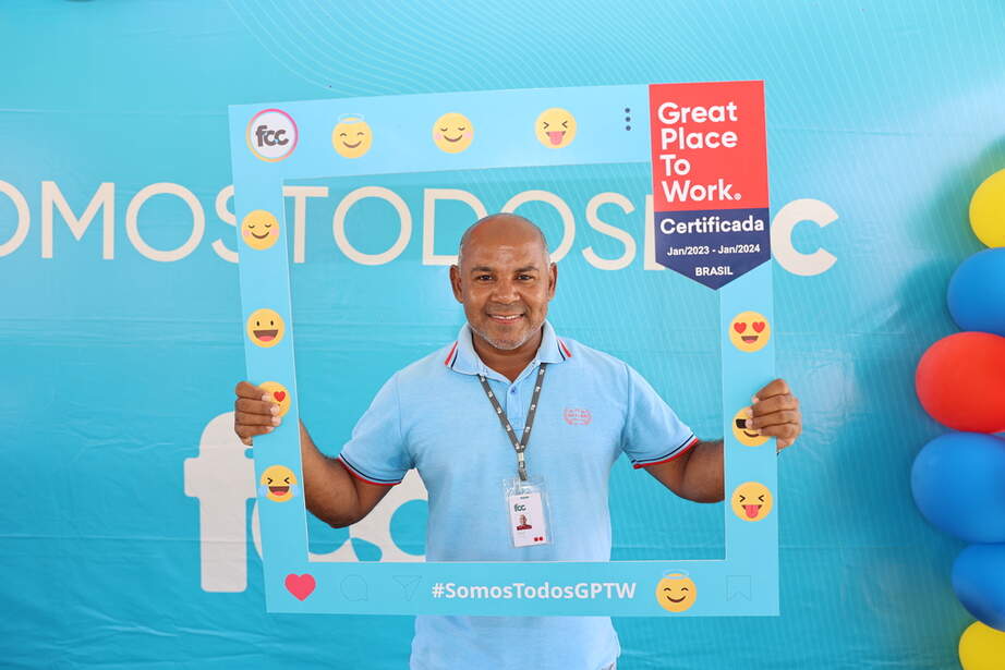 Moldura #SomosTodosGPTW — colaborador FCC